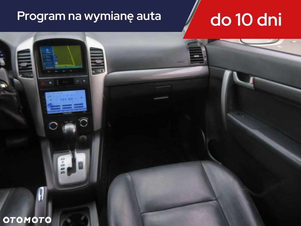 Chevrolet Captiva - 10