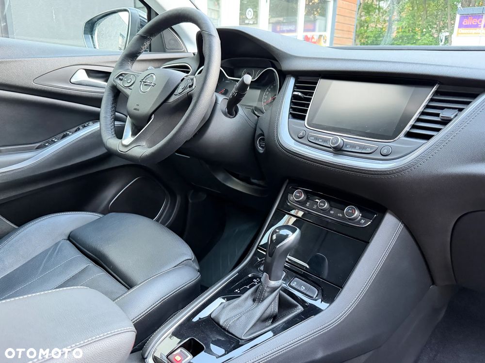 Opel Grandland X 1.2 Start/Stop Automatik Ultimate - 32