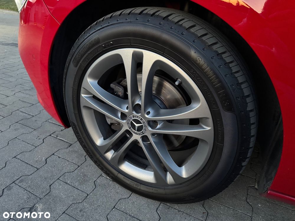 Mercedes-Benz Klasa B 180 d Progressive 7G-DCT - 30