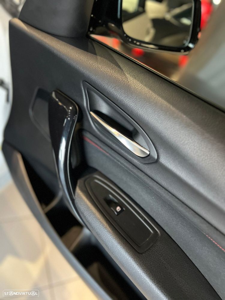 BMW 116 d EDynamics Line Sport - 32