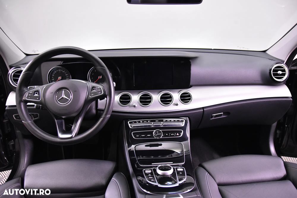 Mercedes-Benz E 250 - 9