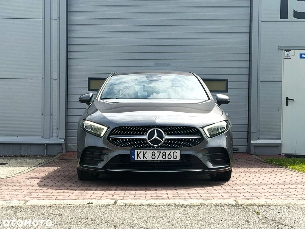 Mercedes-Benz Klasa A 180 d AMG Line 8G-DCT - 4