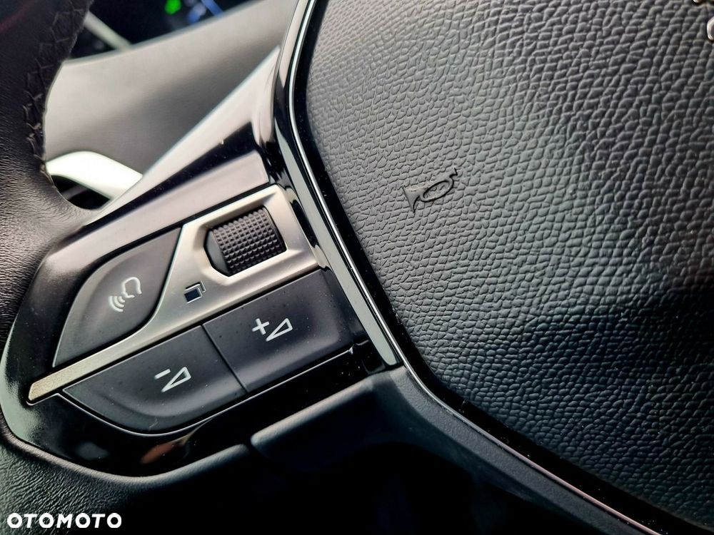 Peugeot 3008 1.5 BlueHDi Allure S&S - 17