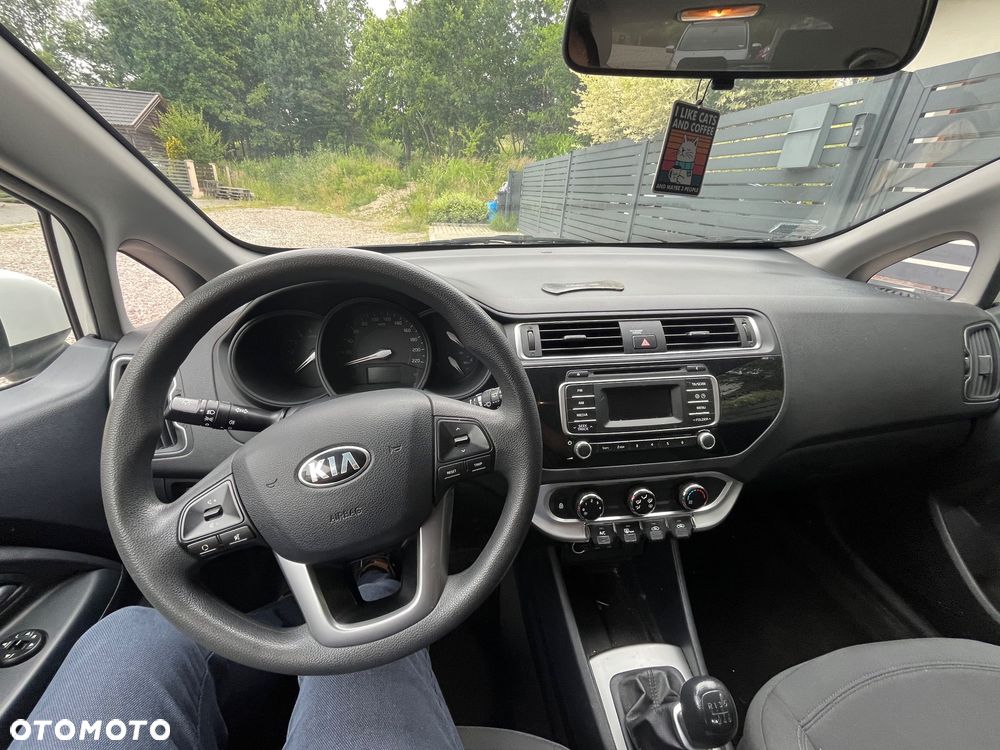 Kia Rio 1.1 crdi M - 3