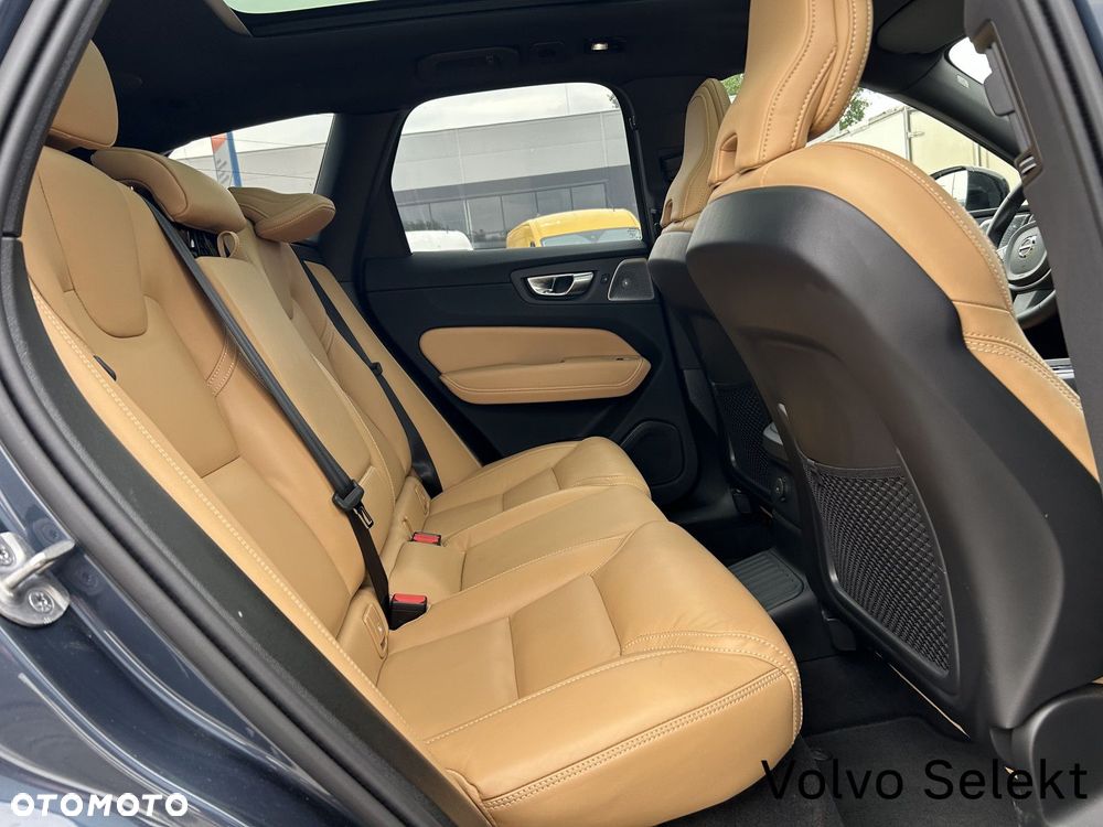 Volvo XC 60 - 26
