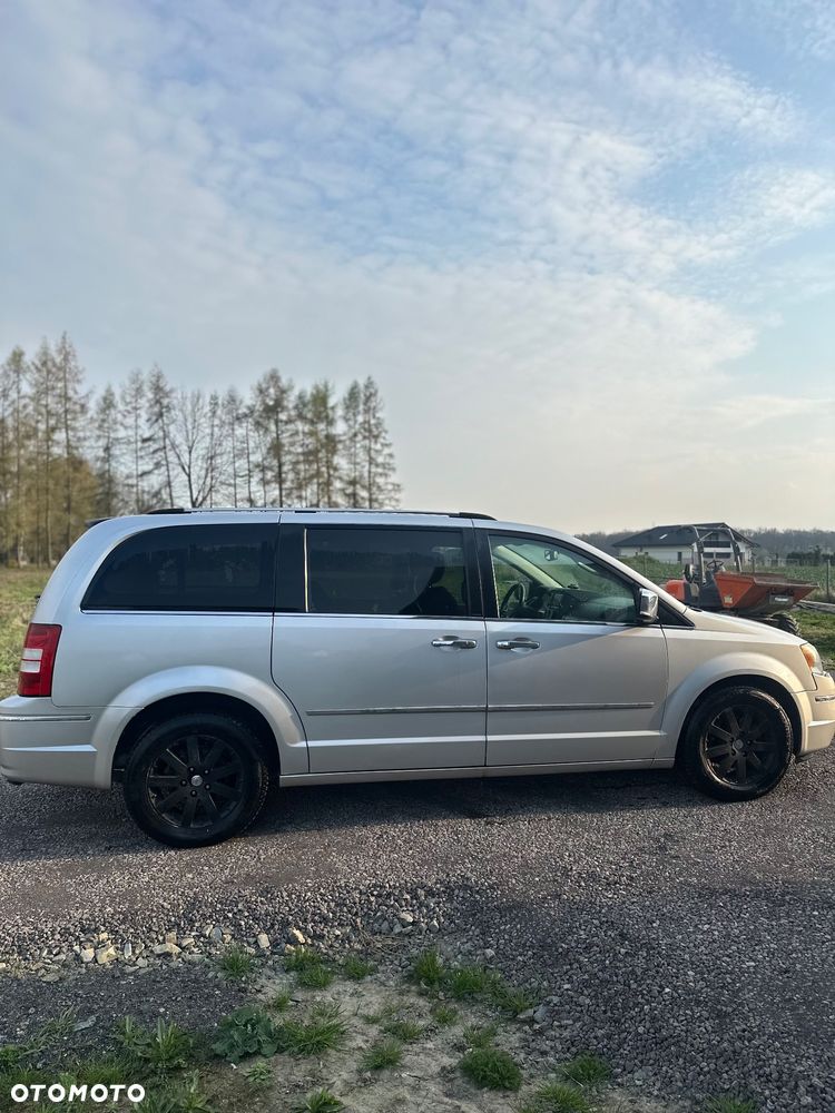 Chrysler Grand Voyager 2.8 CRD Limited - 4