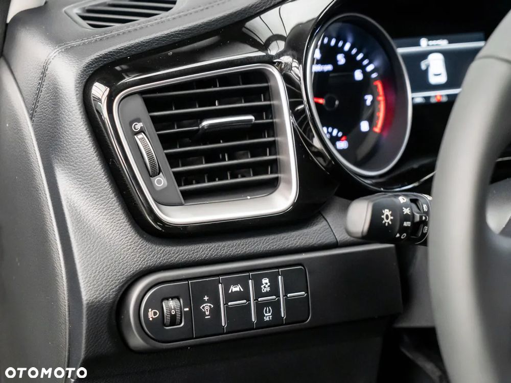 Kia XCeed 1.5 T-GDI L DCT - 20