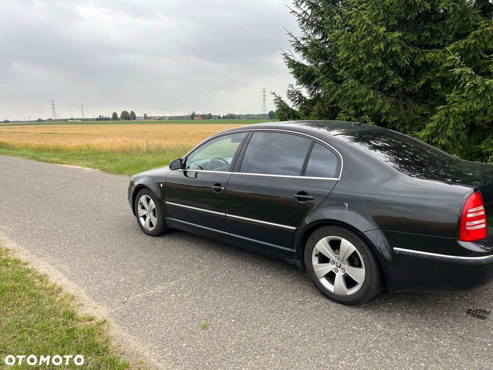 Skoda Superb - 5