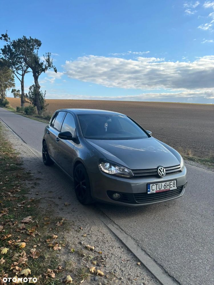 Volkswagen Golf VI 2.0 TDI Comfortline - 4