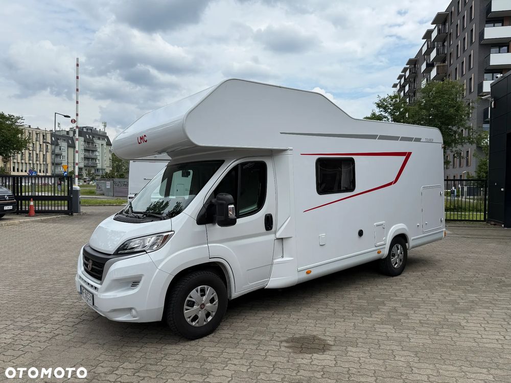LMC Tourer A690 6OS 140KM FV23% WCC - 7