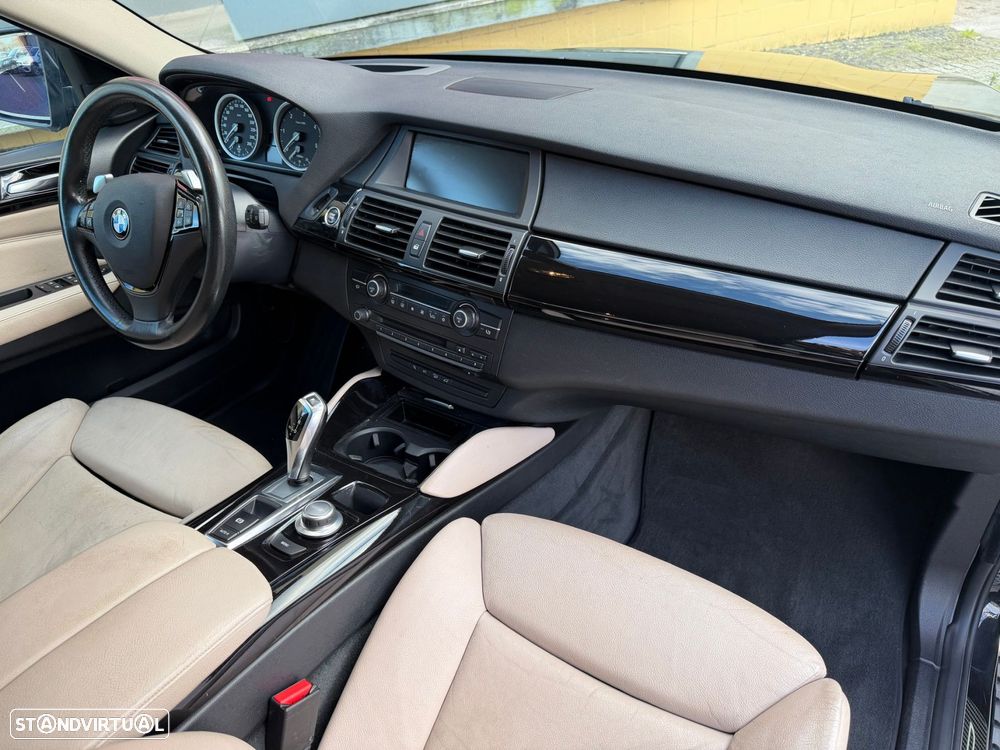 BMW X6 35 d xDrive - 24