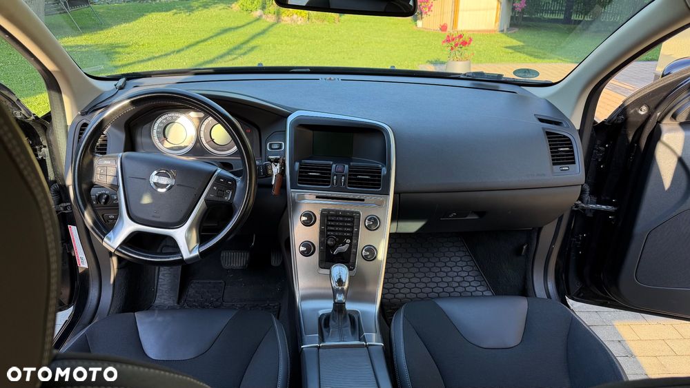 Volvo XC 60 - 2
