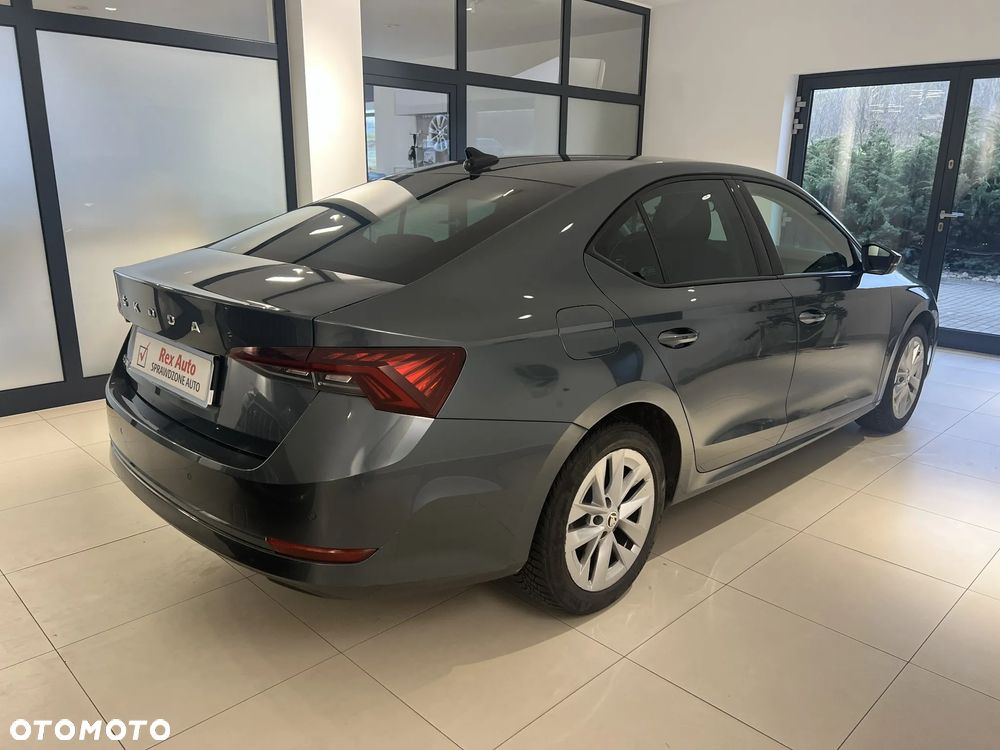 Skoda Octavia 1.5 TSI ACT Ambition - 6