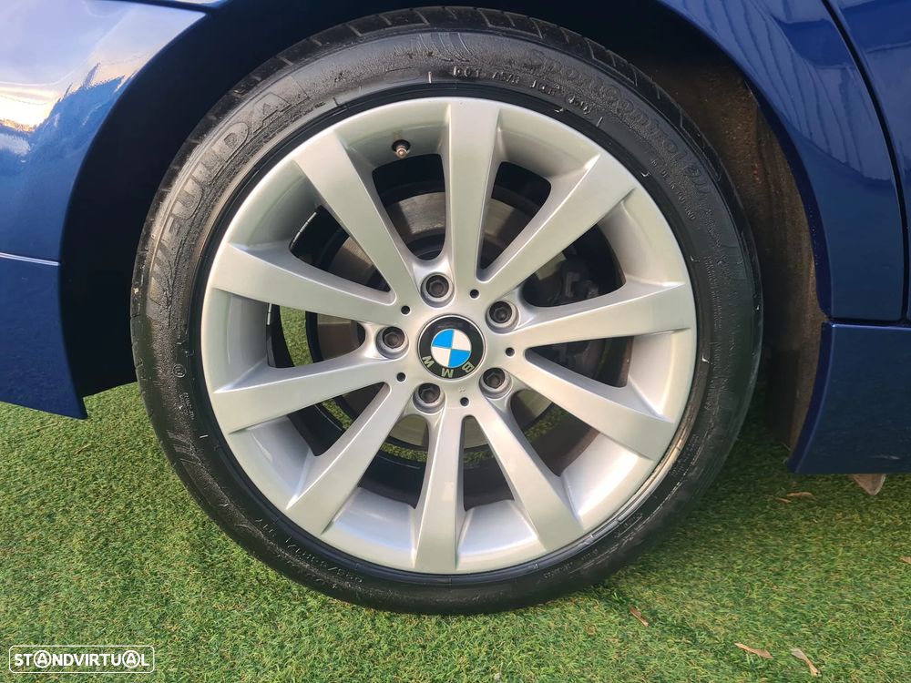 BMW 320 d DPF Edition Sport - 16