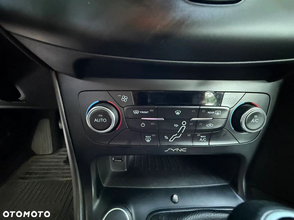 Ford Focus 1.5 TDCi Trend - 8