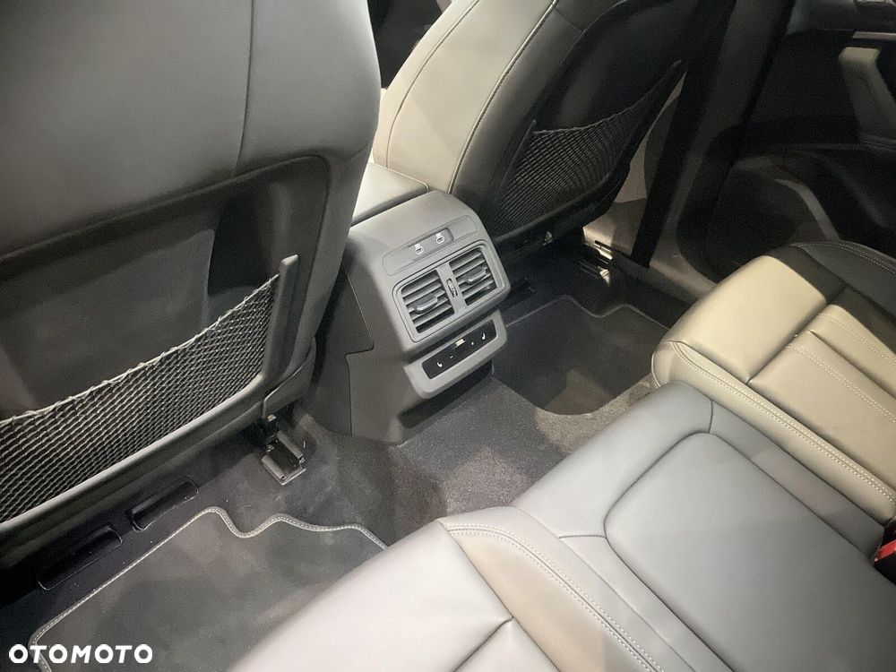 Audi Q5 Sportback - 30