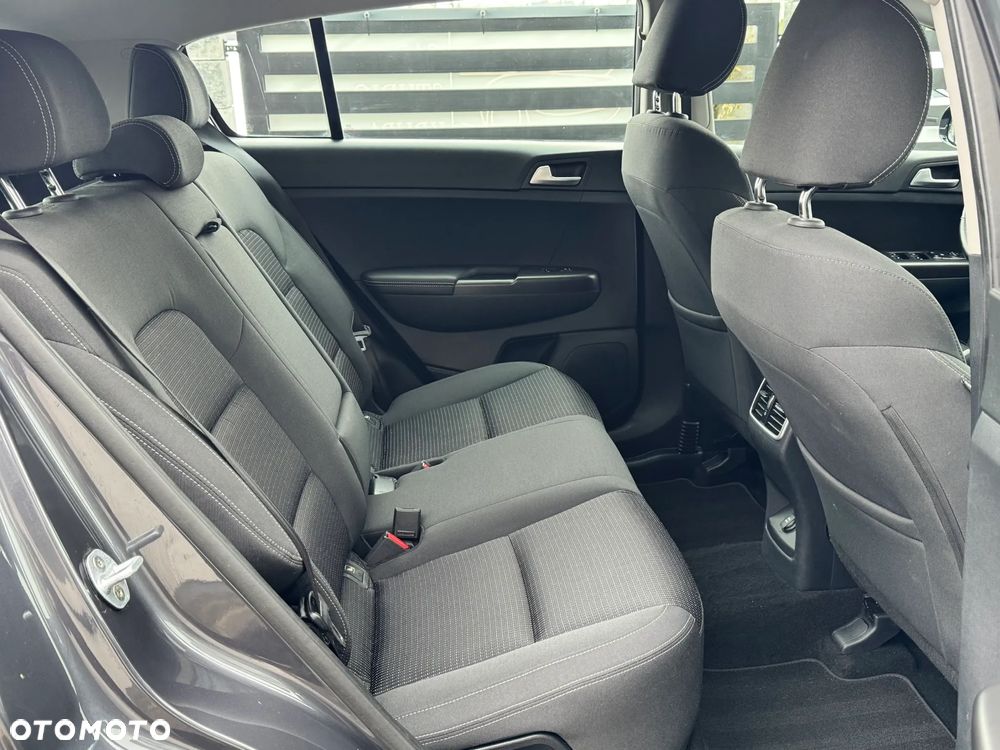 Kia Sportage 1.6 GDI 2WD SPIRIT - 10