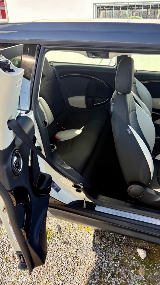 MINI Clubman - 16