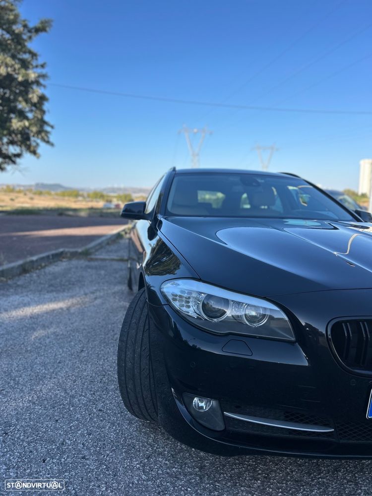 BMW 520 d Luxury Line foto 2