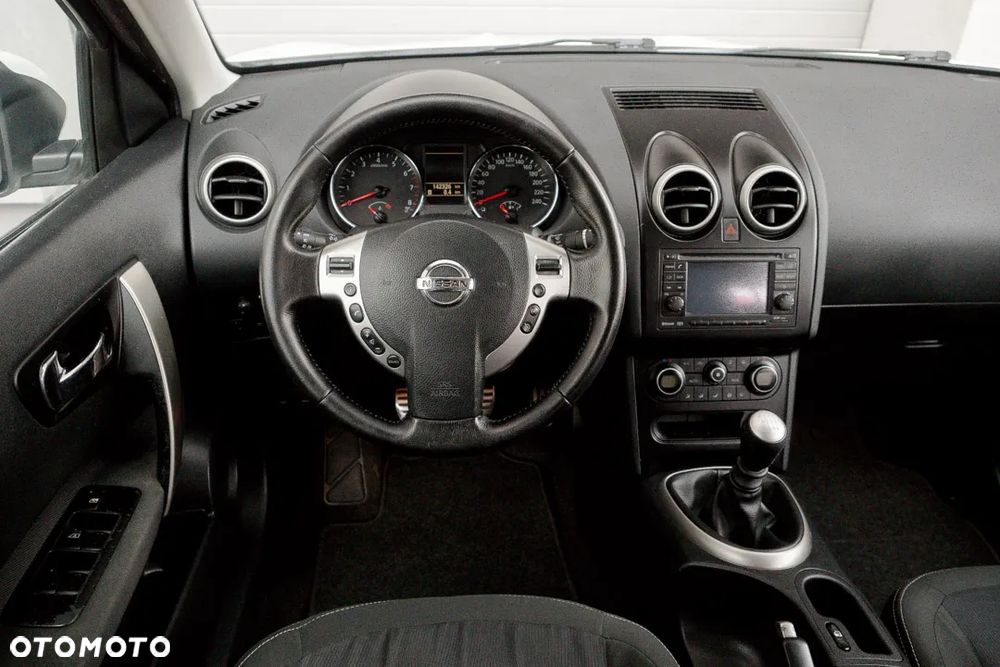 Nissan Qashqai 2.0 Tekna - 33