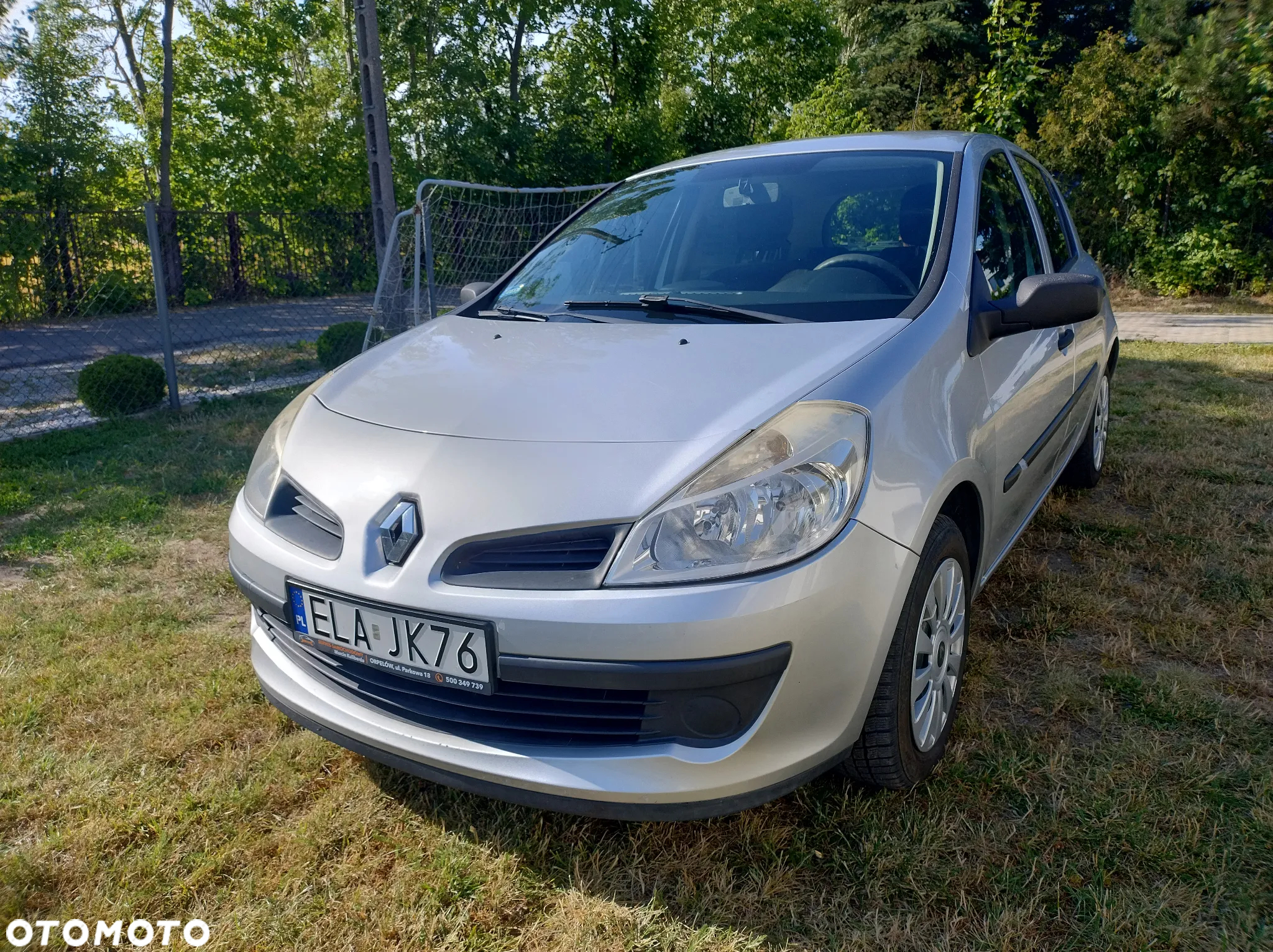 Renault Clio 1.2 16V Authentique - 12