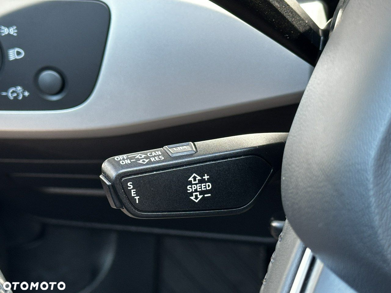 Audi A4 2.0 TDI S tronic - 19