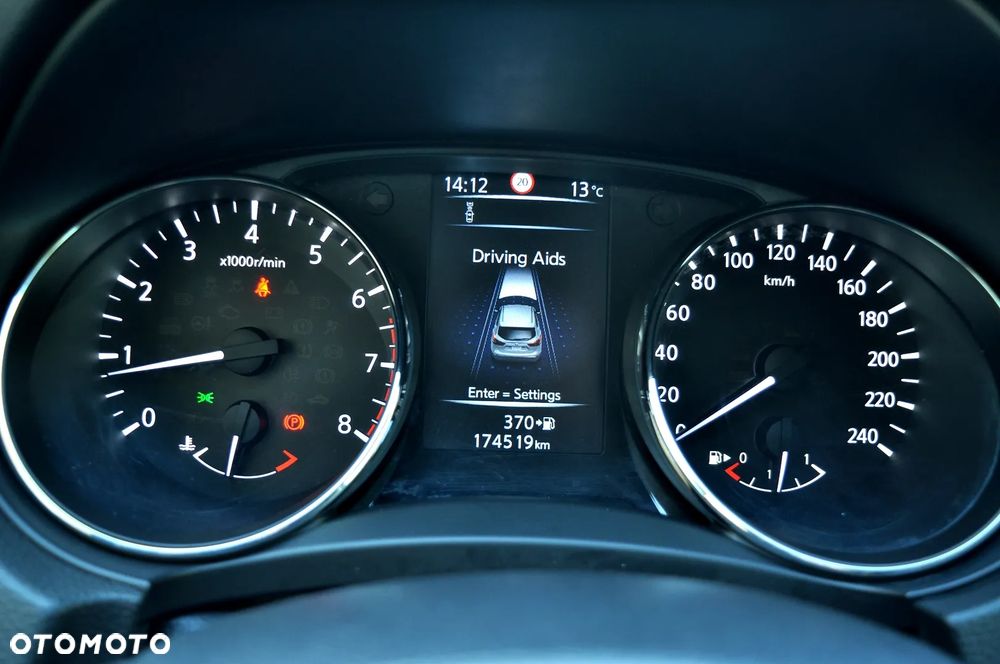 Nissan Qashqai 1.6 DIG-T N-Connecta - 23