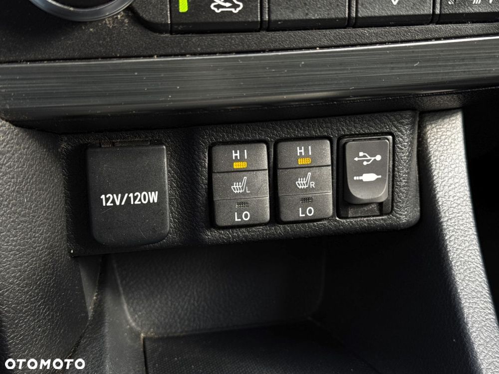 Toyota Auris 1.6 Life+ - 29