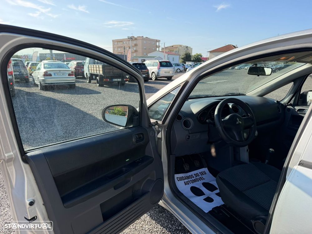 Mitsubishi Colt 1.1 Inform RCD/AC - 23