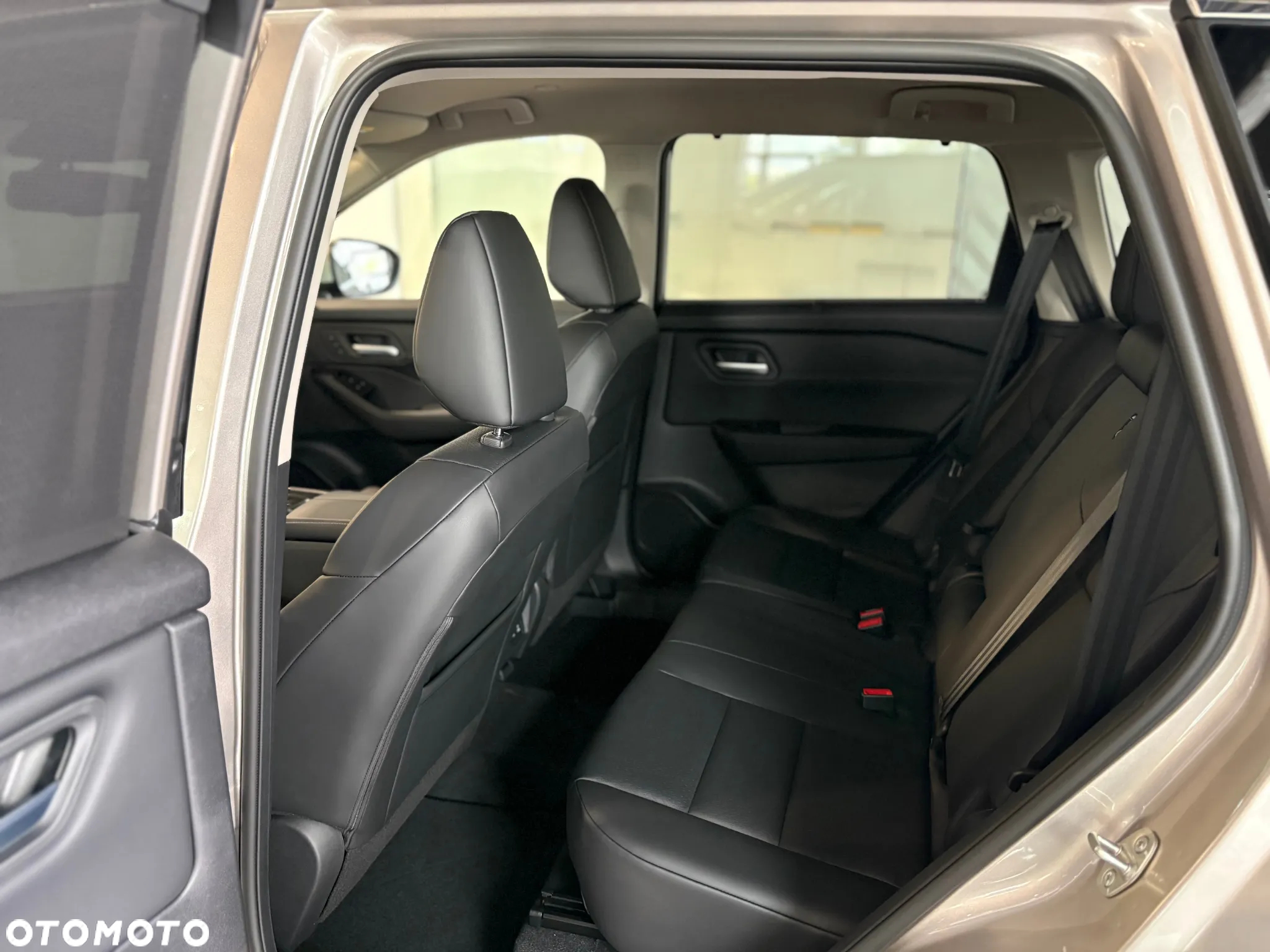 Nissan X-Trail 1.5 VC-T mHEV N-Connecta 2WD Xtronic - 17