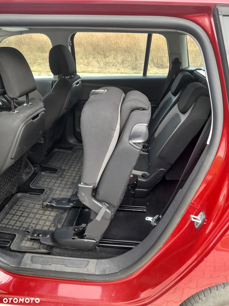 Citroën C4 Picasso - 17