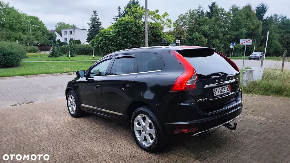 Volvo XC 60 D5 AWD Geartronic Summum - 20