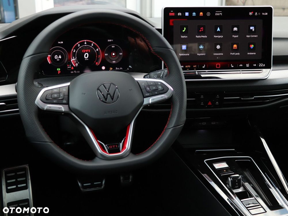 Volkswagen Golf - 18