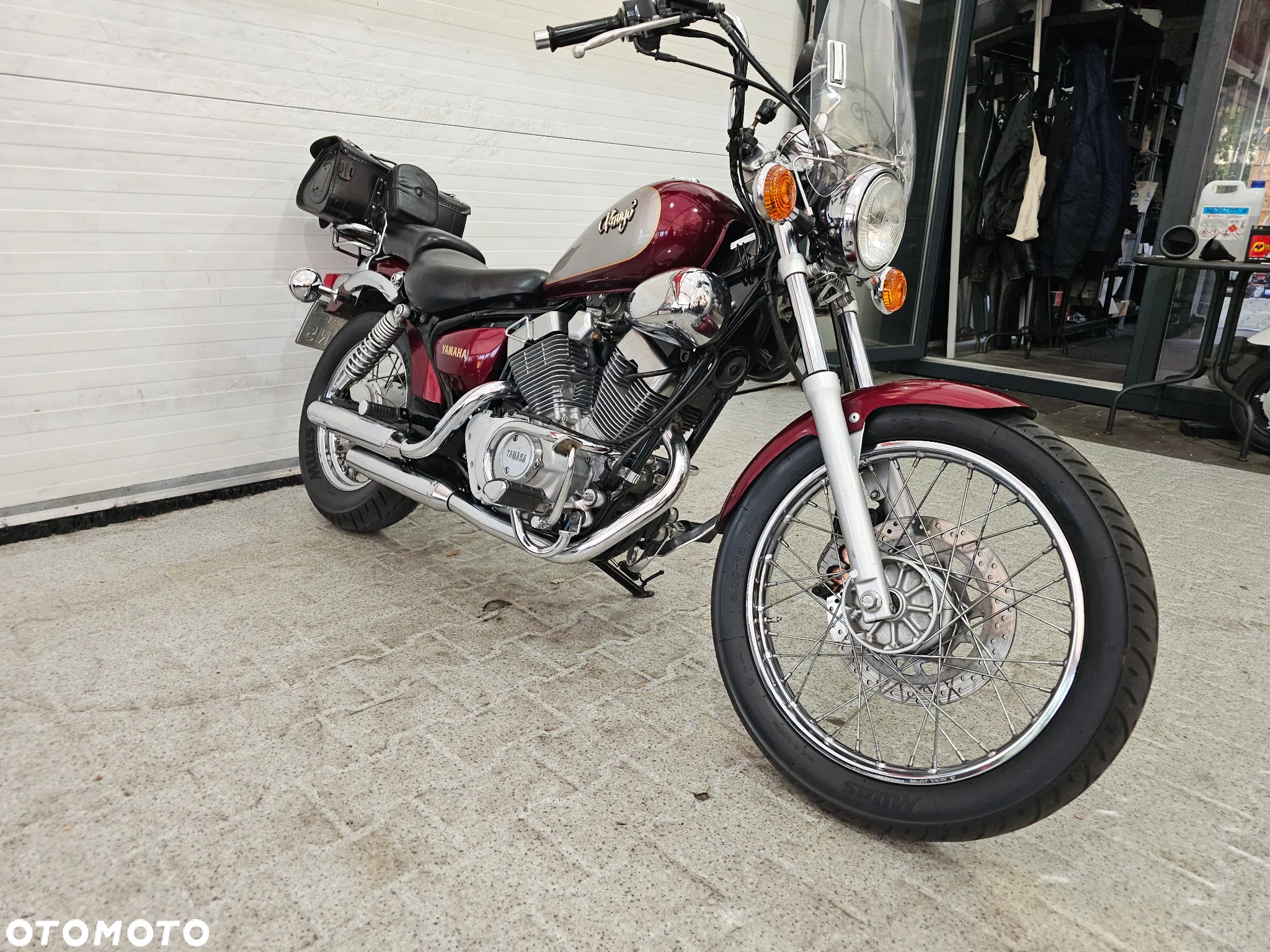 Yamaha XV - 10