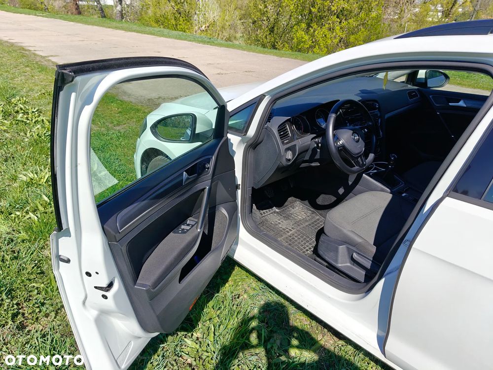Volkswagen Golf 1.5 TSI BMT Evo Comfortline - 16
