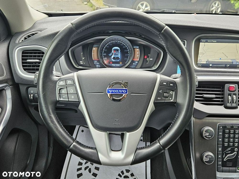 Volvo V40 - 12