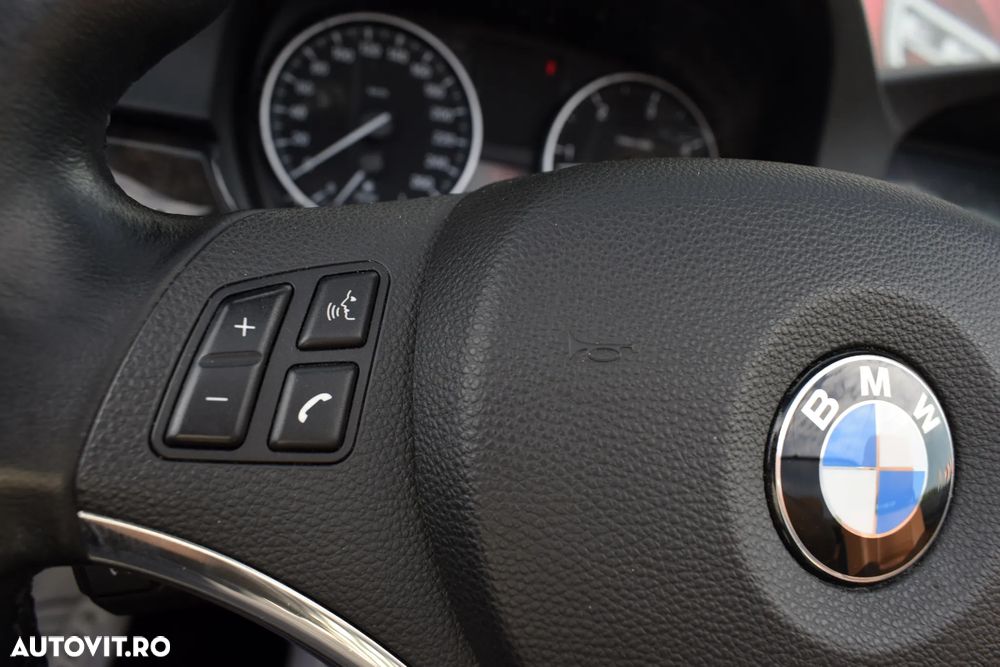 BMW Seria 3 320d Coupe Aut. Edition Exclusive - 19