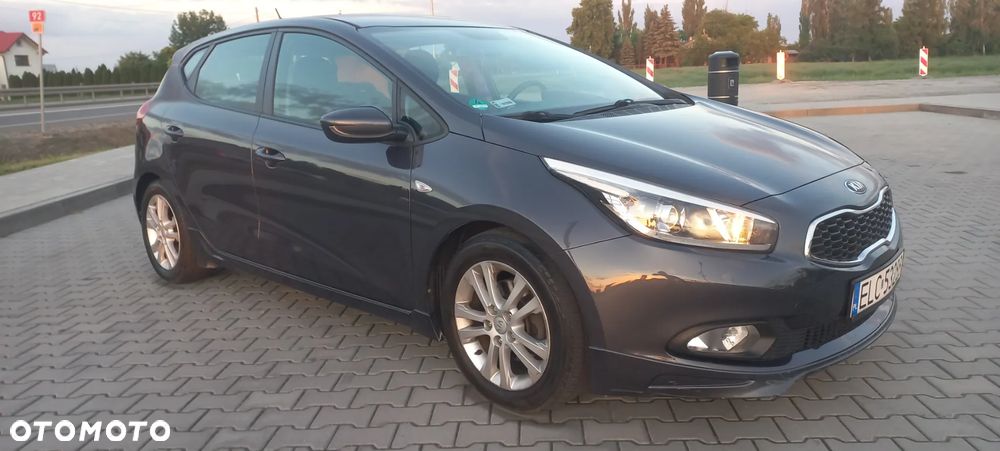 Kia Ceed 1.6 GDI S - 14