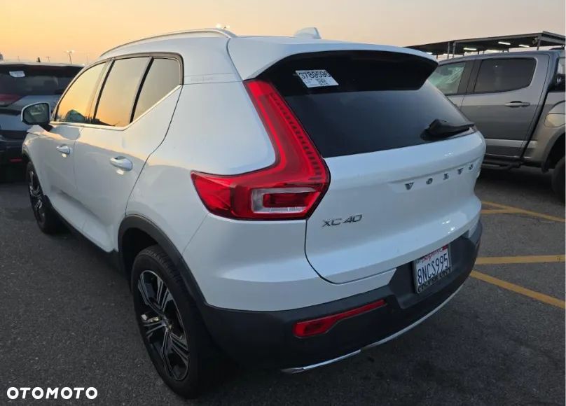 Volvo XC 40 T5 AWD Inscription - 5