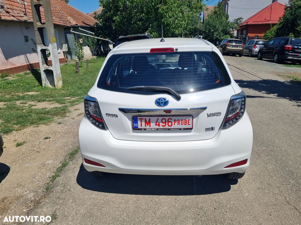 Toyota Yaris 1.5 VVT-i Comfort - 26