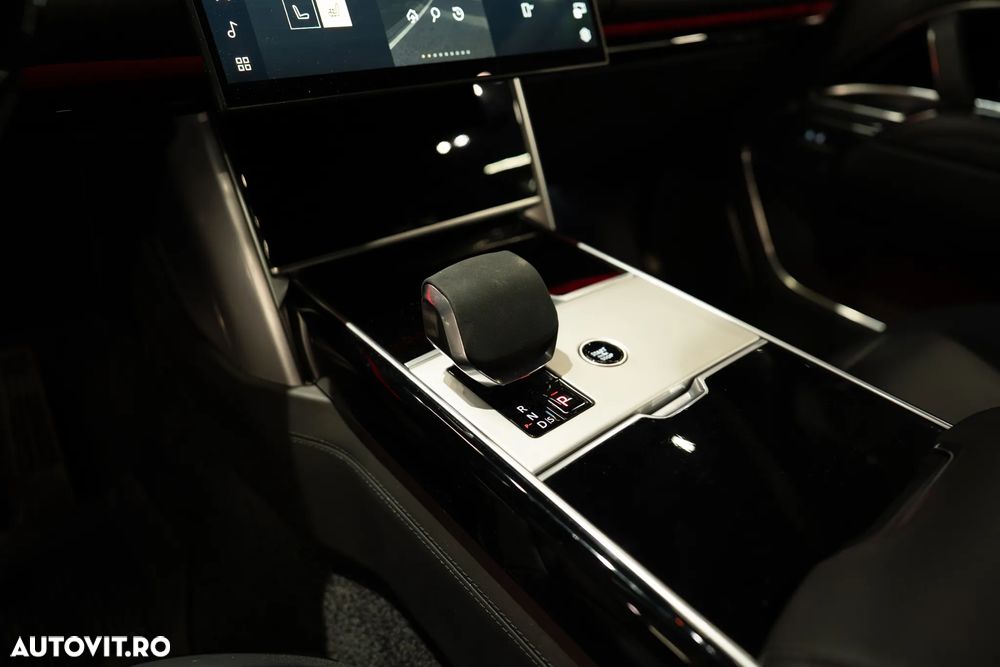 Land Rover Discovery - 12