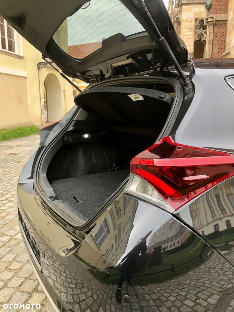 Toyota Auris Hybrid 135 Comfort - 10