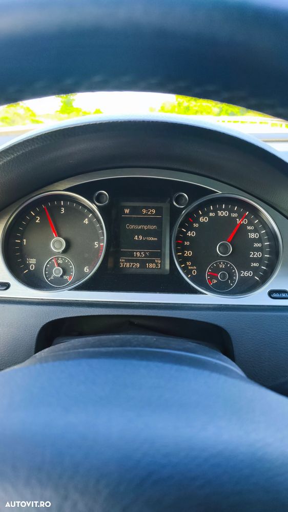Volkswagen Passat 2.0 TDI Highline DPF - 4