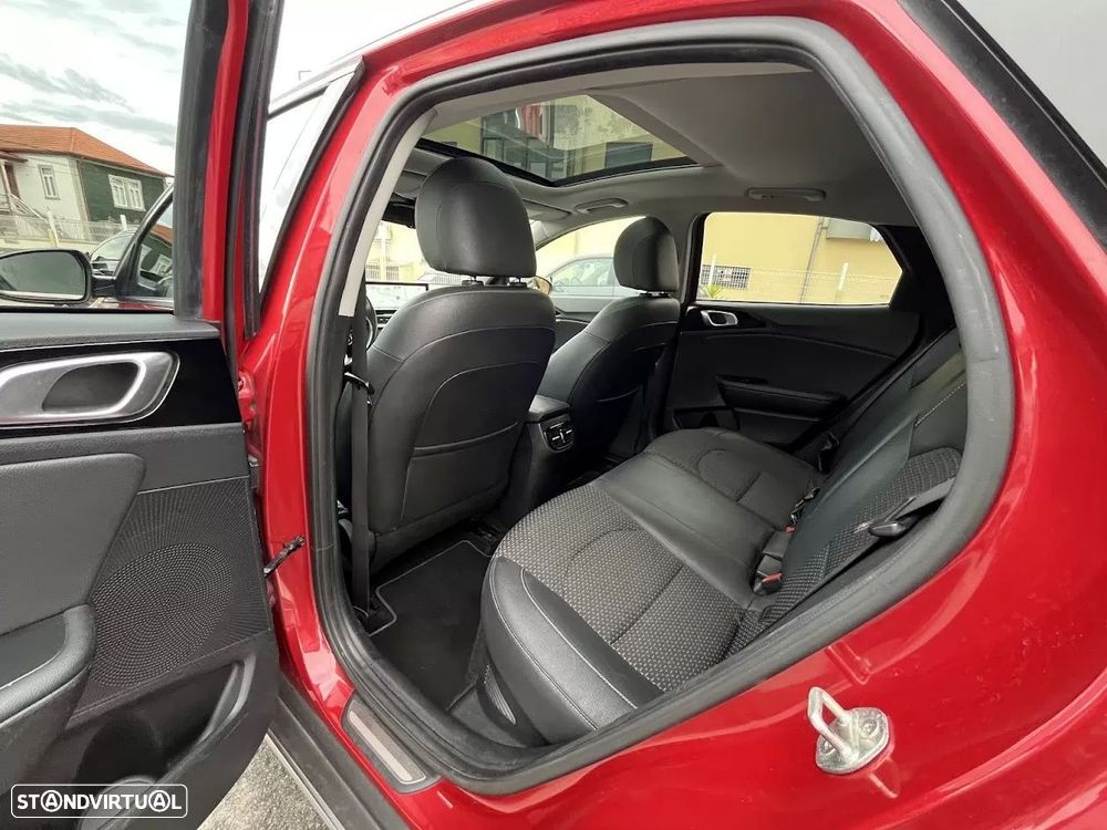 Kia XCeed 1.6 GDi PHEV Drive - 39