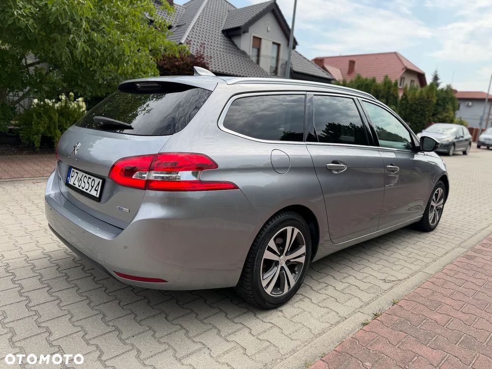 Peugeot 308 - 5