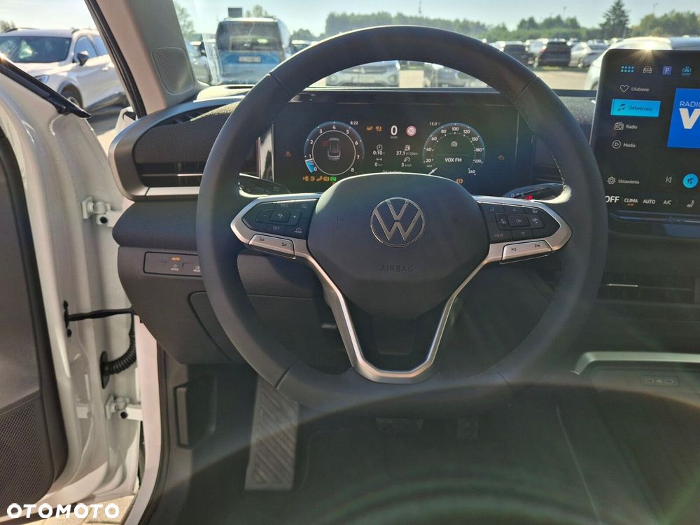 Volkswagen T-Roc 1.5 eTSI Life DSG - 14