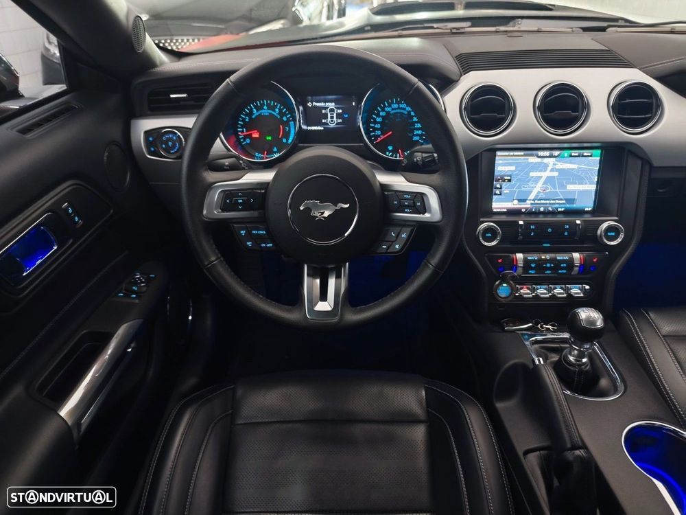 Ford Mustang 5.0 Ti-VCT GT - 15