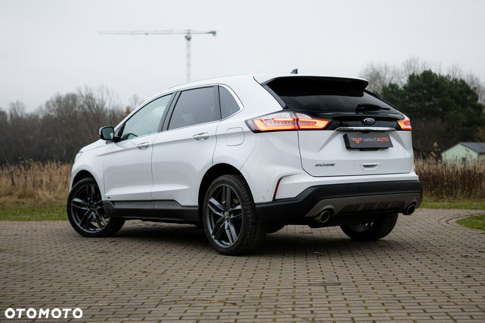 Ford Edge - 4