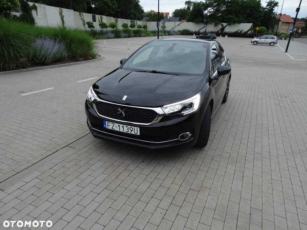 Citroën DS4 PureTech 130 Stop&Start SoChic - 4