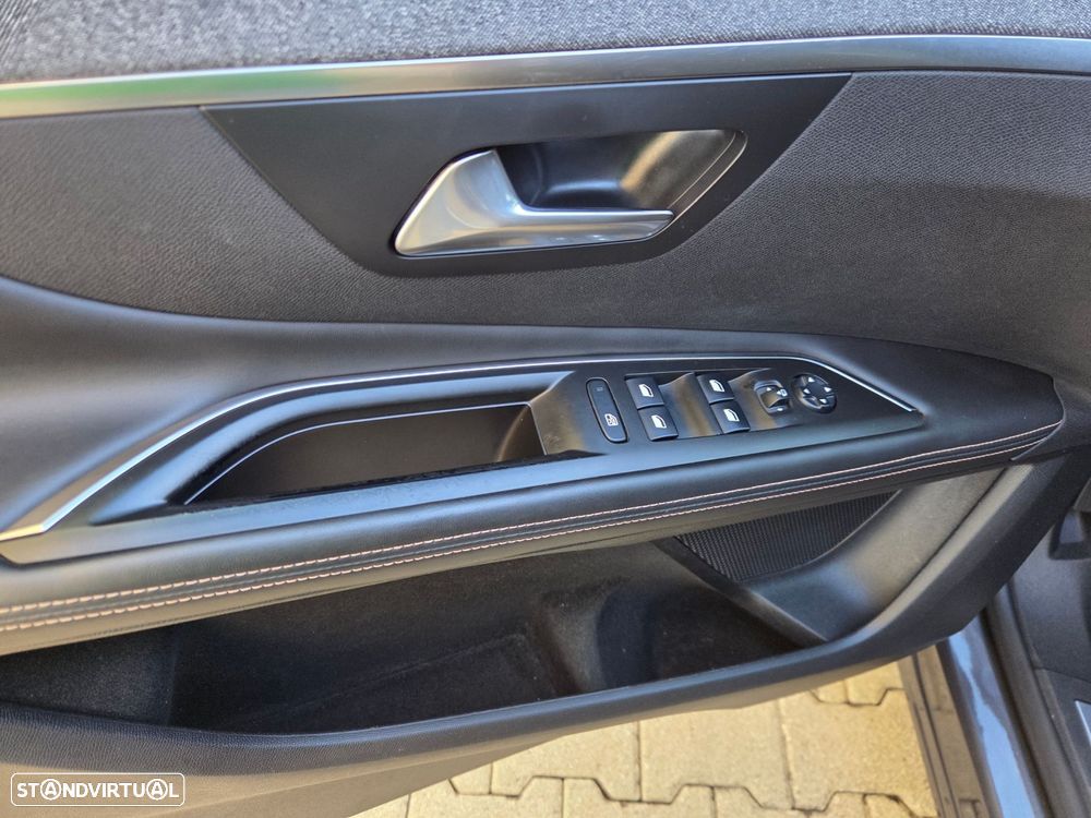 Peugeot 3008 1.5 BlueHDi GT Line EAT8 - 15